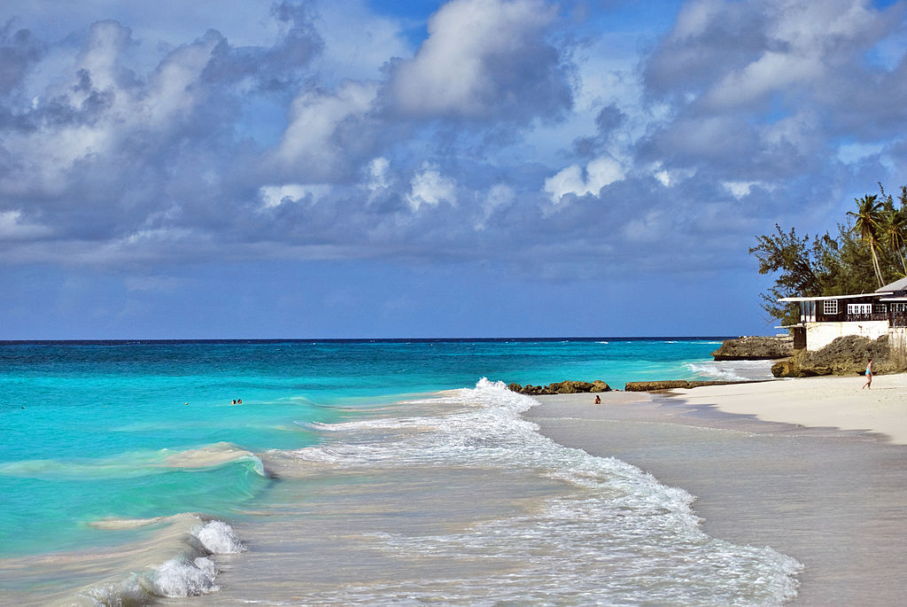 1024px-Barbados_beach_(6735320631)