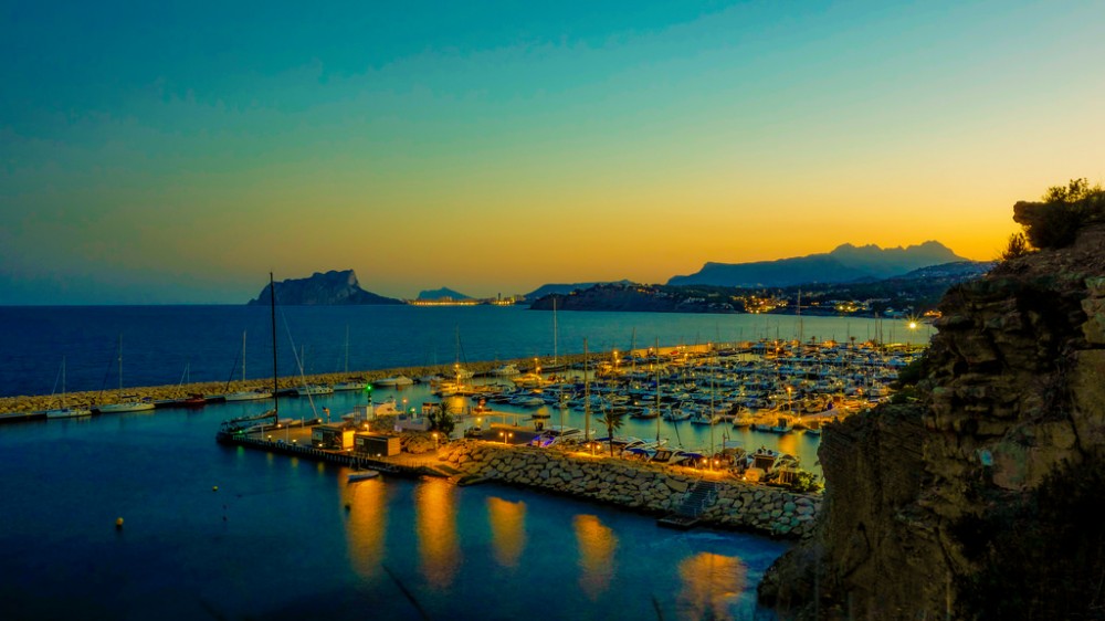 7 Amazing Things that an Expat can do in Spain - I Live UpI Live Up